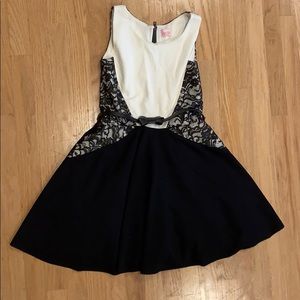 Lace black juniors dress
